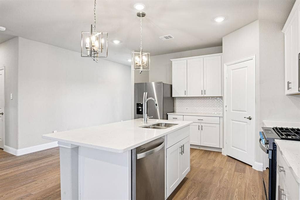 6108 Chickney Drive, Princeton, TX 75071 Photo is not of the actual home, but is an inspirational photo of builder’s model home and may depict options, furnishings, and/or decorator features that are not included.