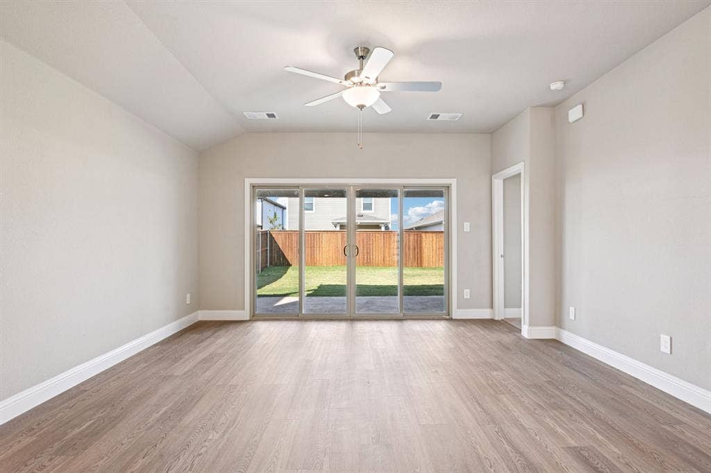 6108 Chickney Drive, Princeton, TX 75071 Photo is not of the actual home, but is an inspirational photo of builder’s model home and may depict options, furnishings, and/or decorator features that are not included.
