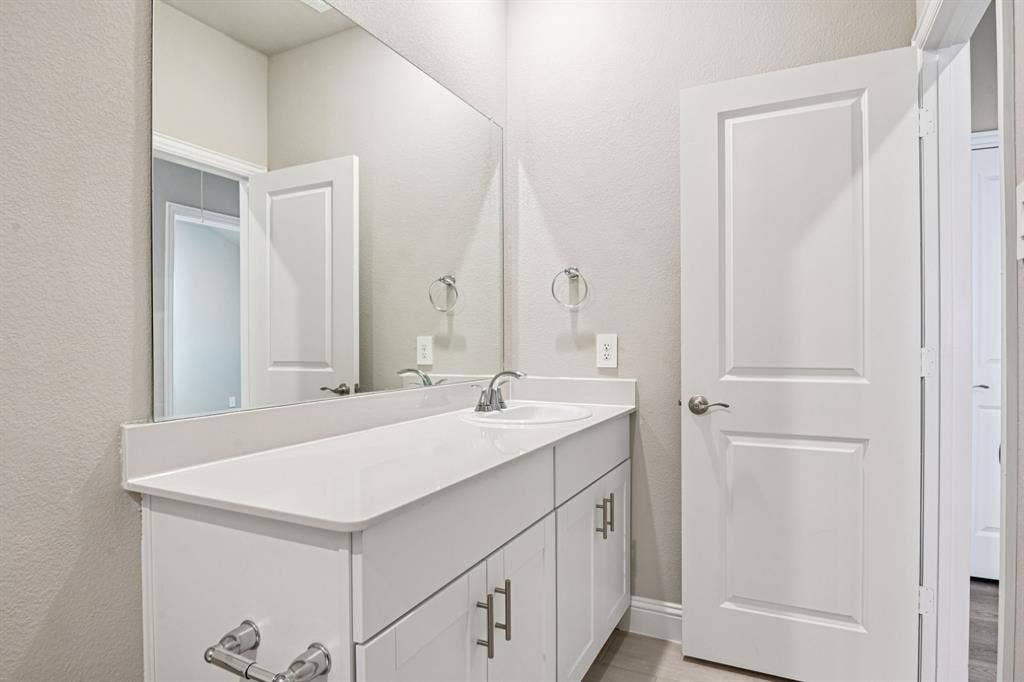6108 Chickney Drive, Princeton, TX 75071 Photo is not of the actual home, but is an inspirational photo of builder’s model home and may depict options, furnishings, and/or decorator features that are not included.