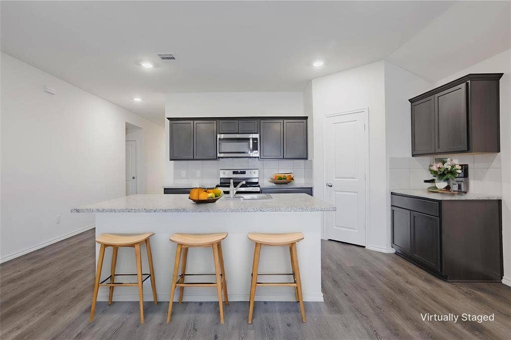 2904 Goodrich Street, Royse City, TX 75189 2904 Goodrich Street, Royse City, TX 75189