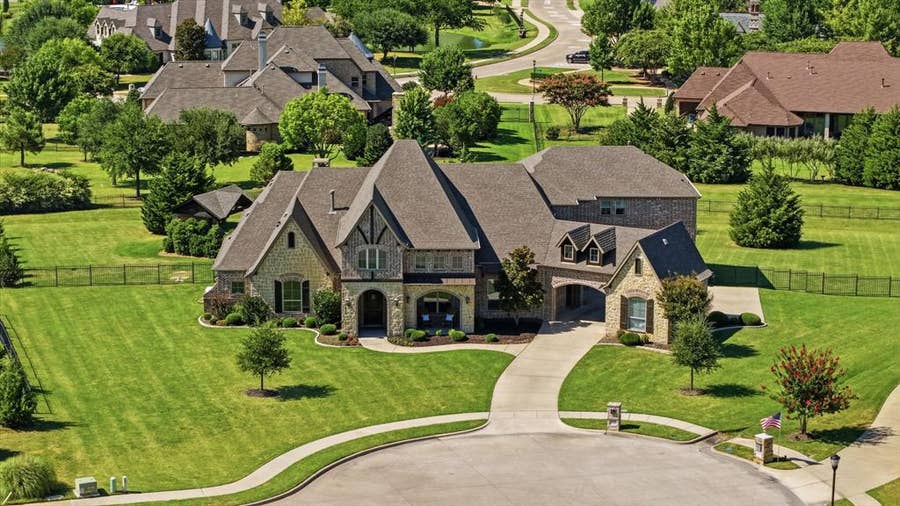 Property photo for 1115 Warwick Court, McLendon Chisholm, TX