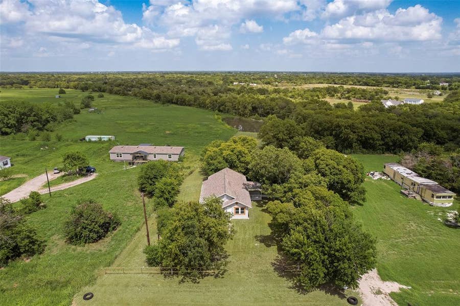 Property photo for 8041 County Road 2584, Royse City, TX