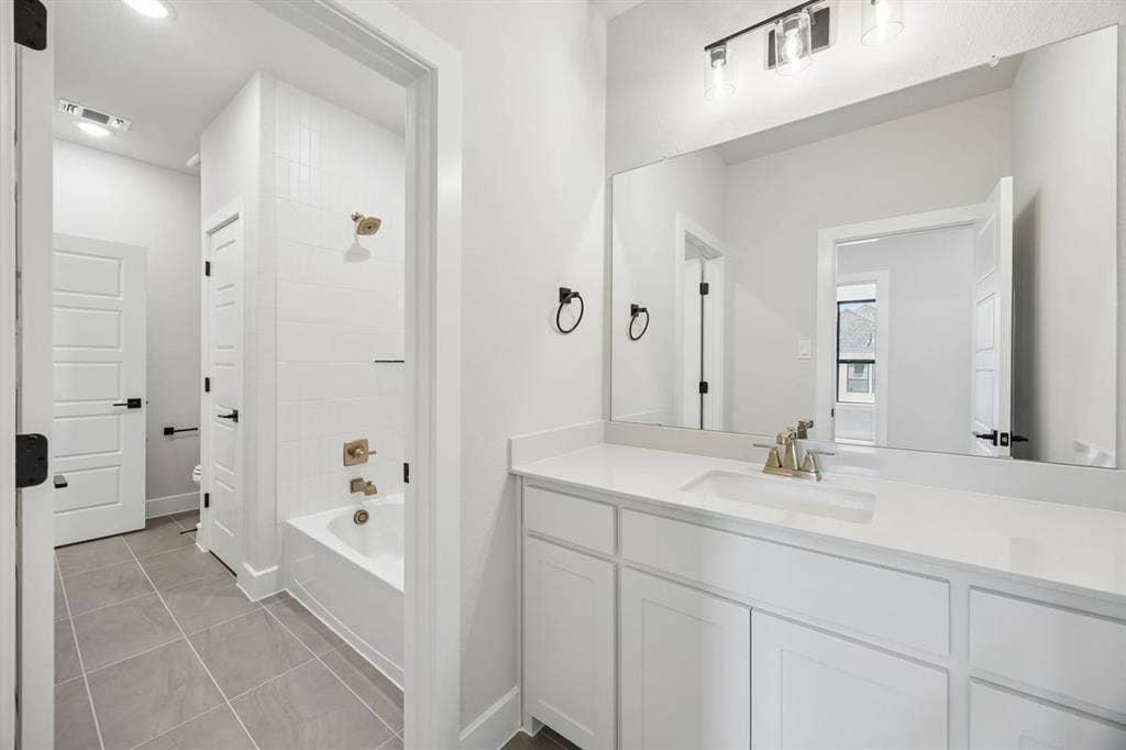 9423 Winter Bloom Street, Frisco, TX 75035 10-9423Winter_026