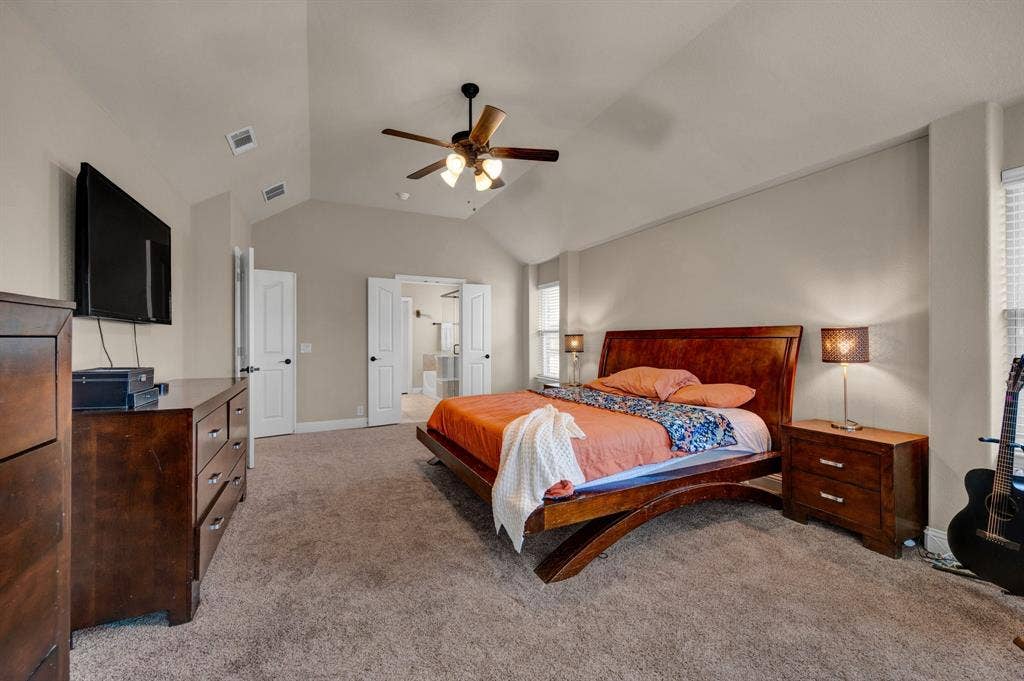 918 Newcastle Drive, Midlothian, TX 76065