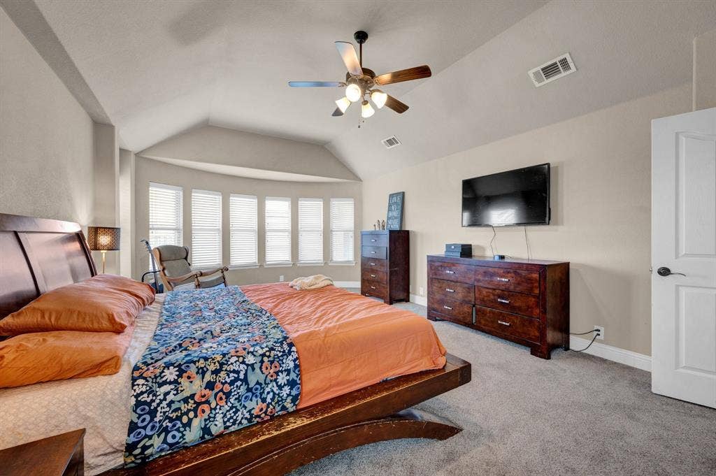 Spacious primary bedroom