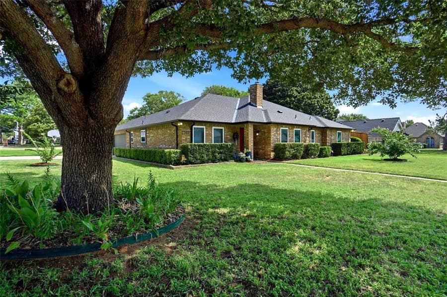Property photo for 2146 Westwood Terrace, Grapevine, TX