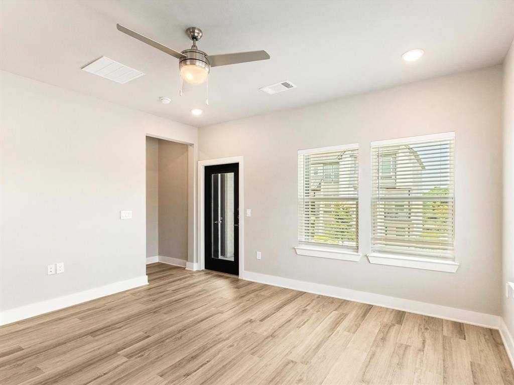 3368 Norris Street, Plano, TX 75074 3368 Norris Street, Plano, TX 75074