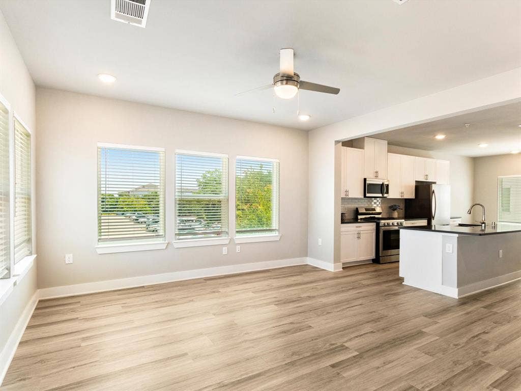 3368 Norris Street, Plano, TX 75074 3368 Norris Street, Plano, TX 75074