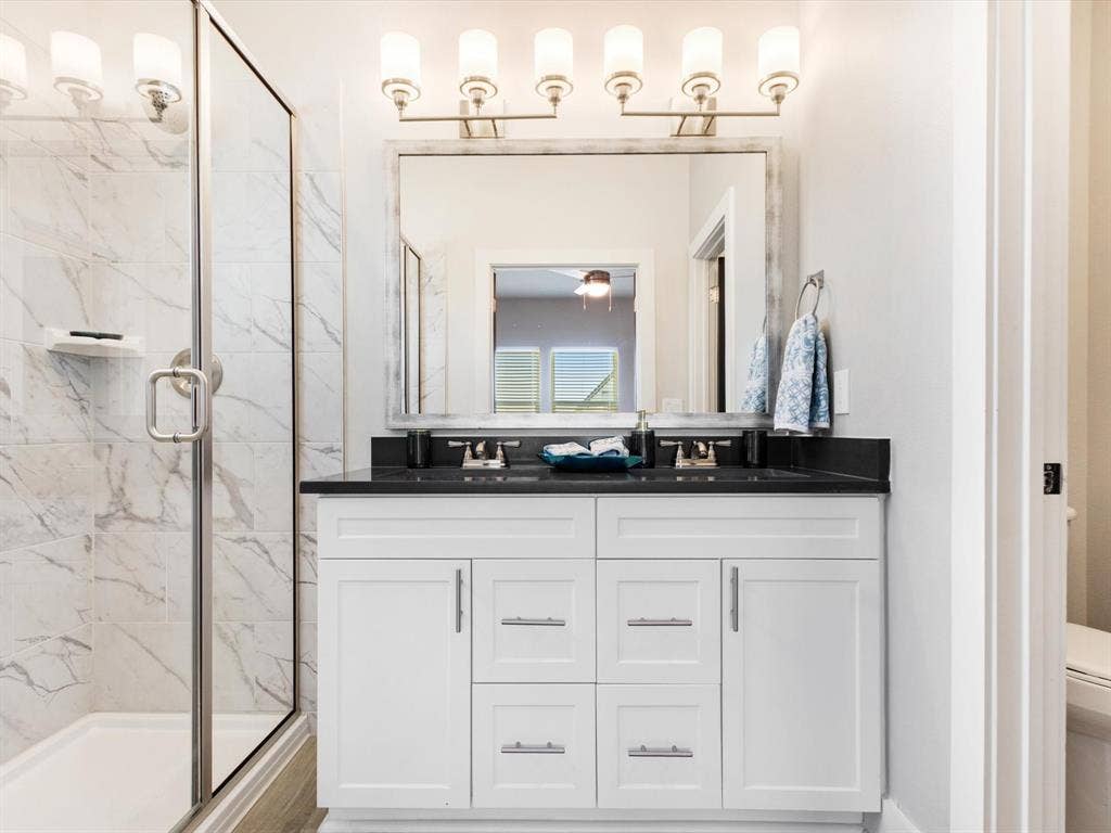 3368 Norris Street, Plano, TX 75074 3368 Norris Street, Plano, TX 75074