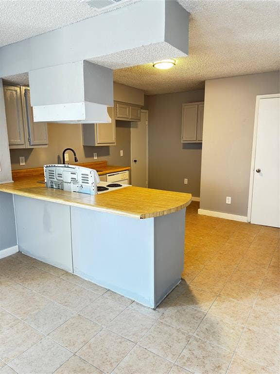 Property photo for 5410 Brookhollow Drive, Sachse, TX
