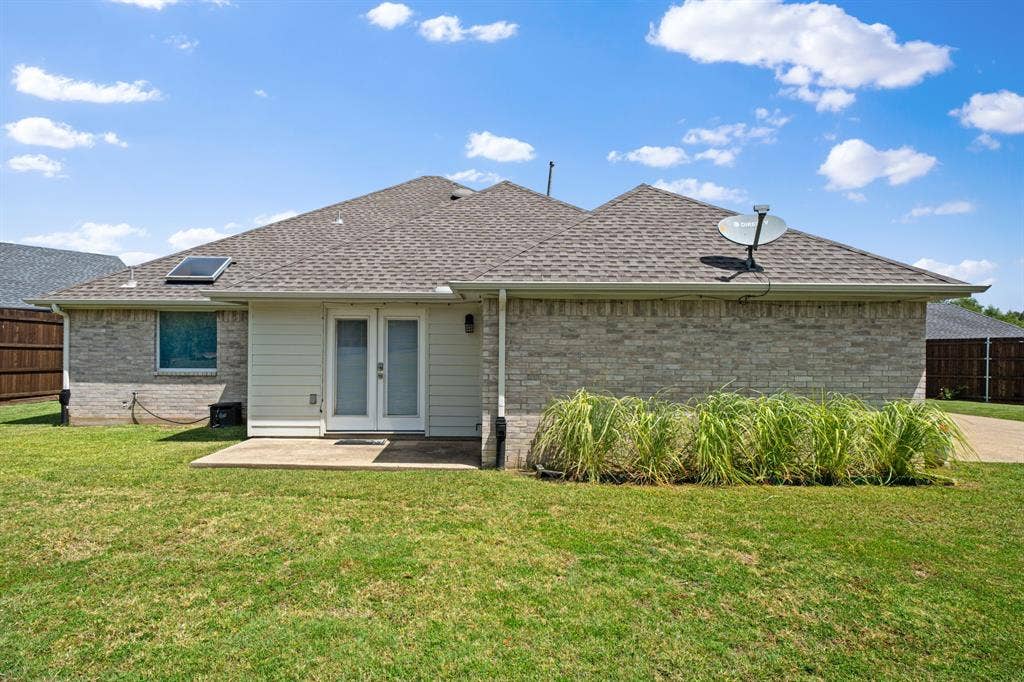 6402 Bluebonnet Drive, Rowlett, TX 75089 6402 Bluebonnet Drive, Rowlett, TX 75089