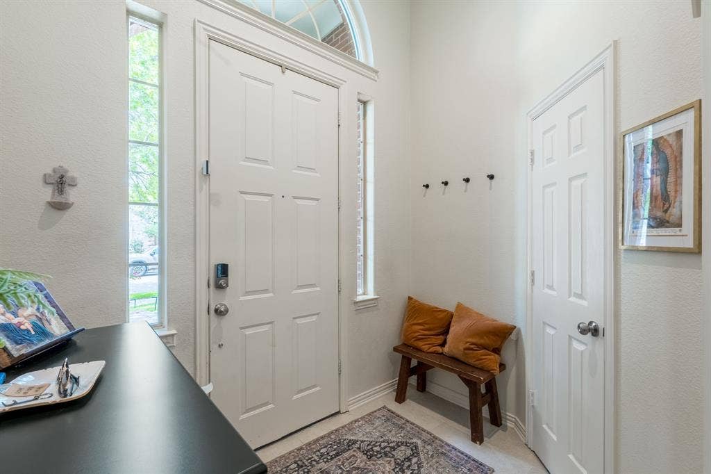 320 Andre Drive, Irving, TX 75063 320 Andre Drive, Irving, TX 75063