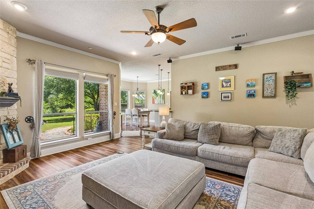 1720 Ashington Place, Midlothian, TX 76065 1720 Ashington Place, Midlothian, TX 76065