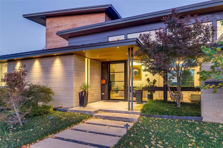 Property photo for 11712 Jamestown Road, Dallas, TX