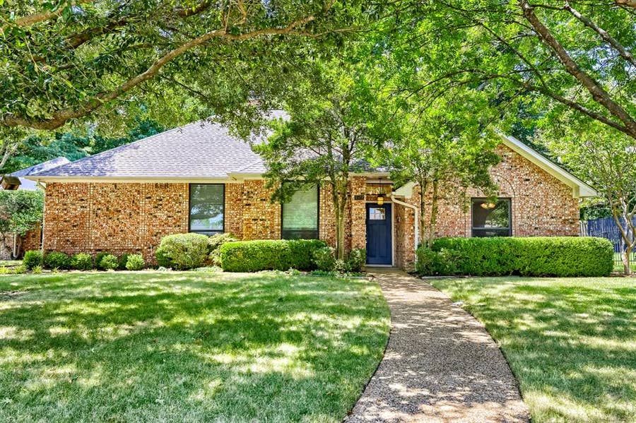 Property photo for 1522 Bonanza Court, Sachse, TX