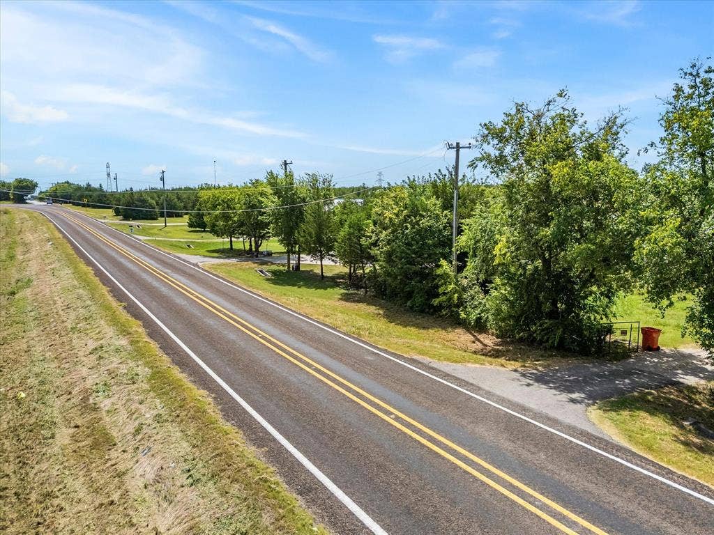 976 Fm 2194, Farmersville, TX 75442 Driveway entrance - FM-2194 looking East.