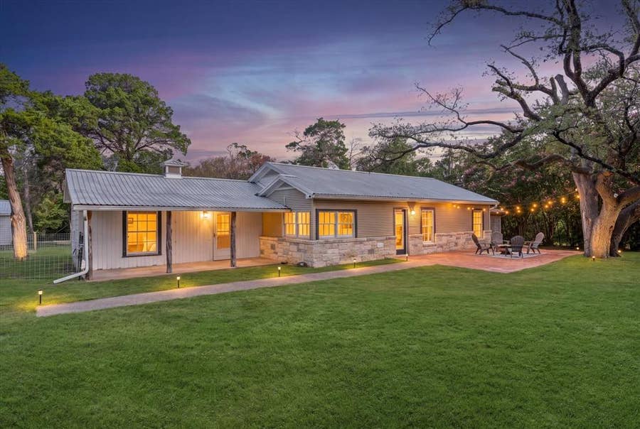 Property photo for 5625 Oakview Street, Waco, TX