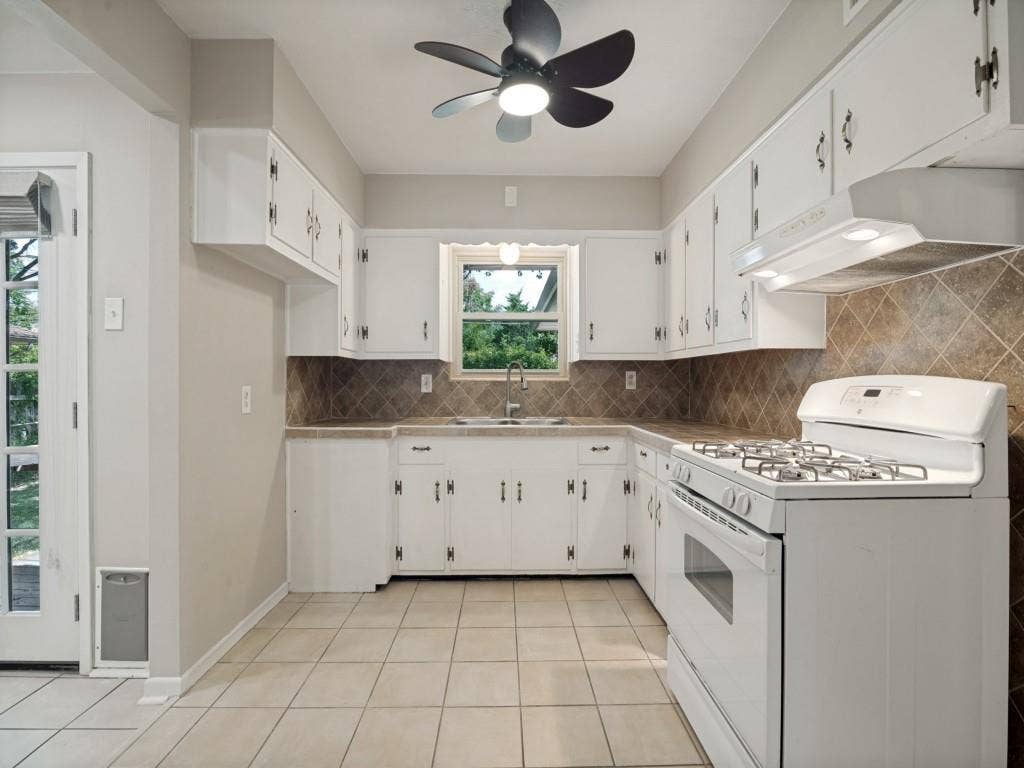 2725 Maverick Avenue, Dallas, TX 75228 2725 Maverick Avenue, Dallas, TX 75228