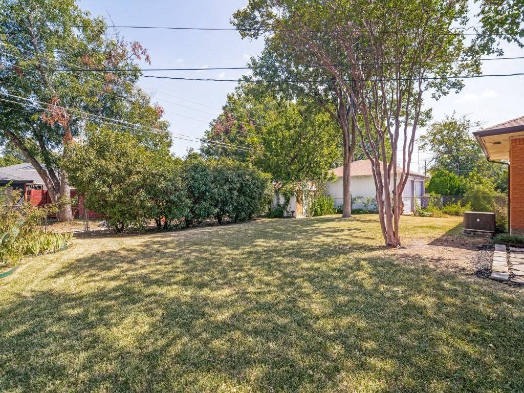 2725 Maverick Avenue, Dallas, TX 75228 2725 Maverick Avenue, Dallas, TX 75228