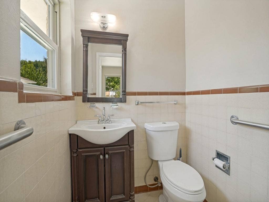 2725 Maverick Avenue, Dallas, TX 75228 2725 Maverick Avenue, Dallas, TX 75228