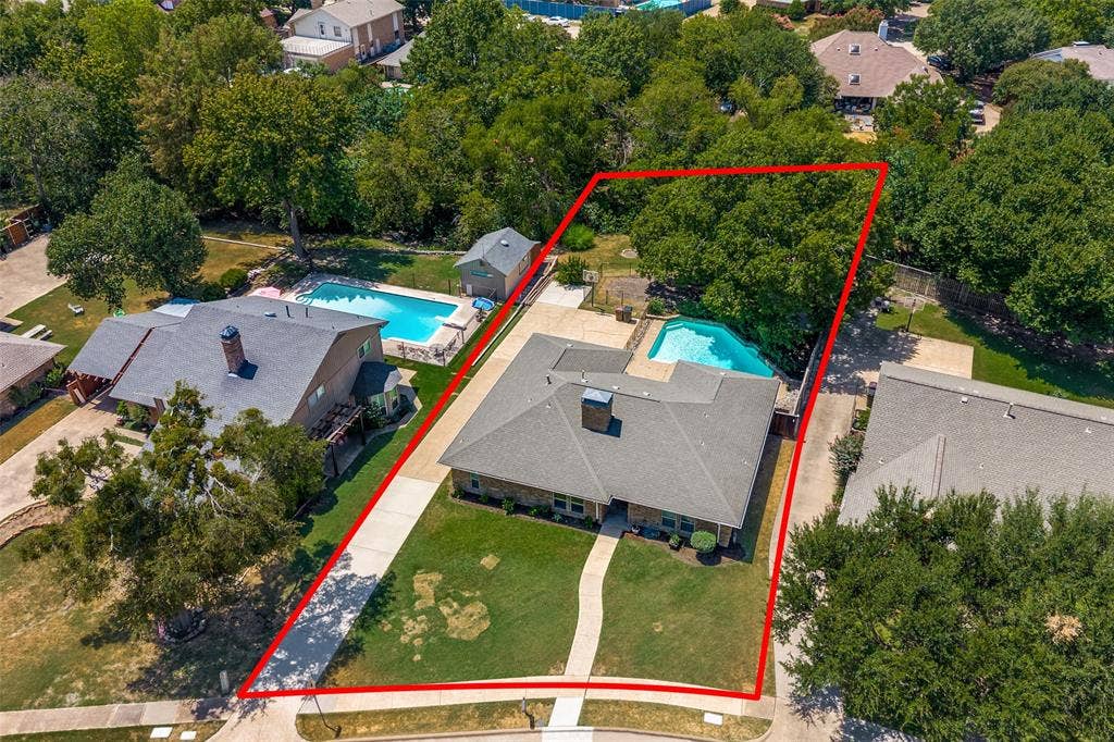 3221 Bandolino Lane, Plano, TX 75075 3221 Bandolino Lane, Plano, TX 75075