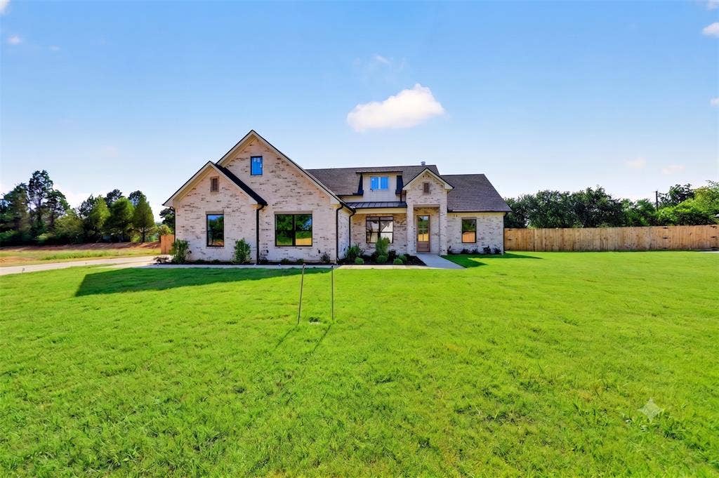 306 Grace Lane, Athens, TX 75751