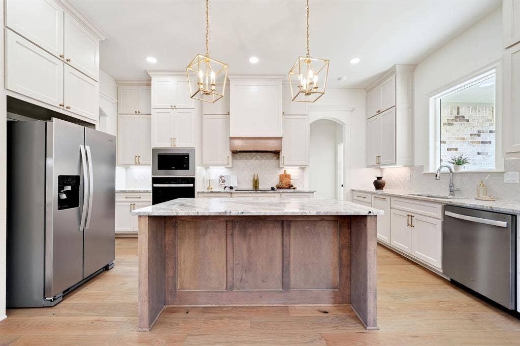 306 Grace Lane, Athens, TX 75751
