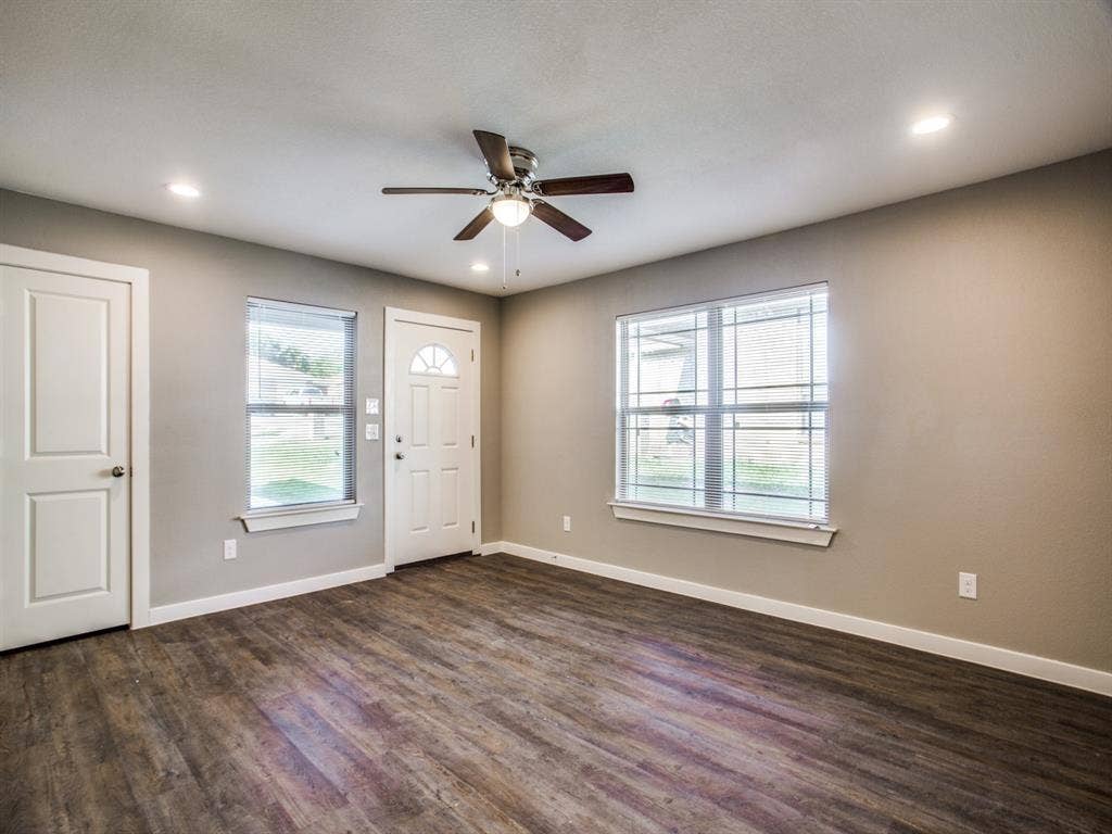 8106 Tanner Avenue, Fort Worth, TX 76116 8106 Tanner Avenue, Fort Worth, TX 76116