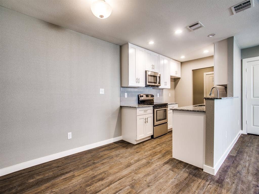 8106 Tanner Avenue, Fort Worth, TX 76116 8106 Tanner Avenue, Fort Worth, TX 76116