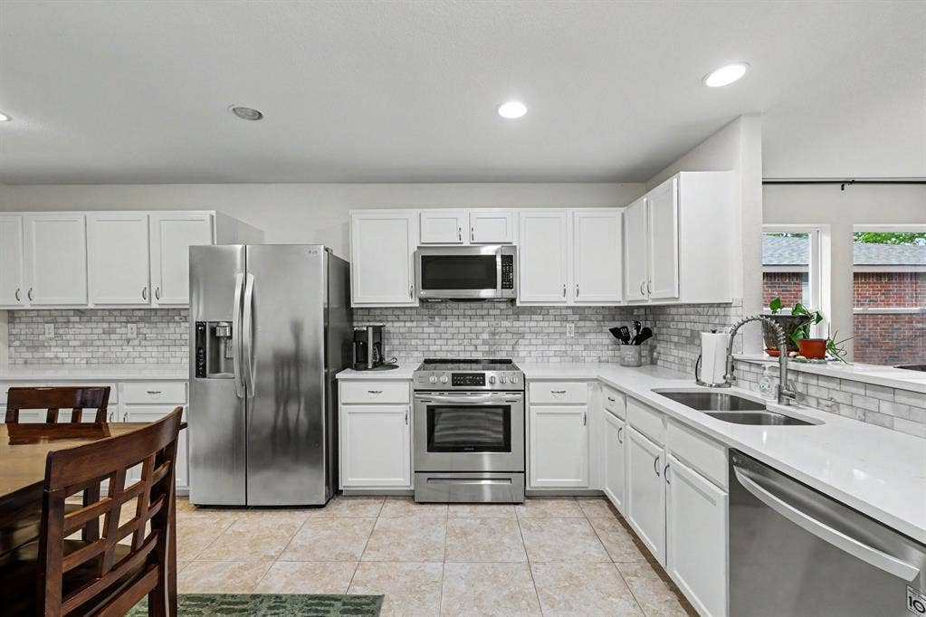 3123 Melrose Drive, McKinney, TX 75070 Kitchen