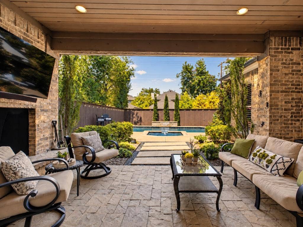 5243 Willis Avenue, Dallas, TX 75206