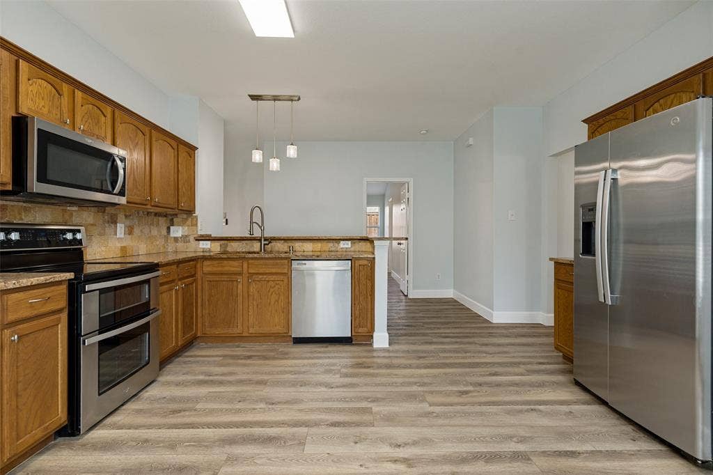 4078 Sydney Drive, Frisco, TX 75033 4078 Sydney Drive, Frisco, TX 75033