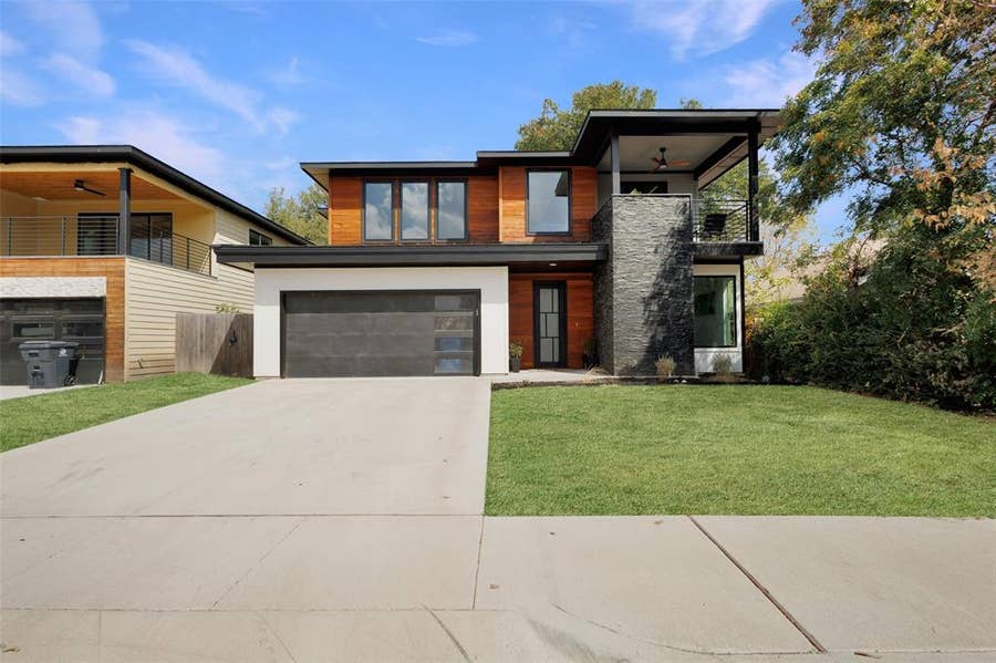 Property photo for 1911 Bickers Street, Dallas, TX