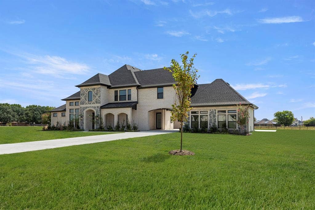 5098 Ivybridge Drive, Parker, TX 75002 02. 5098 Ivy Bridge - Front (2)