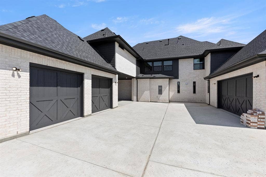 5098 Ivybridge Drive, Parker, TX 75002 27. 5098 Ivy Bridge - Back (2)