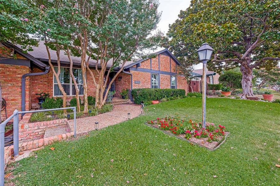 Property photo for 7440 Woodthrush Drive, Dallas, TX