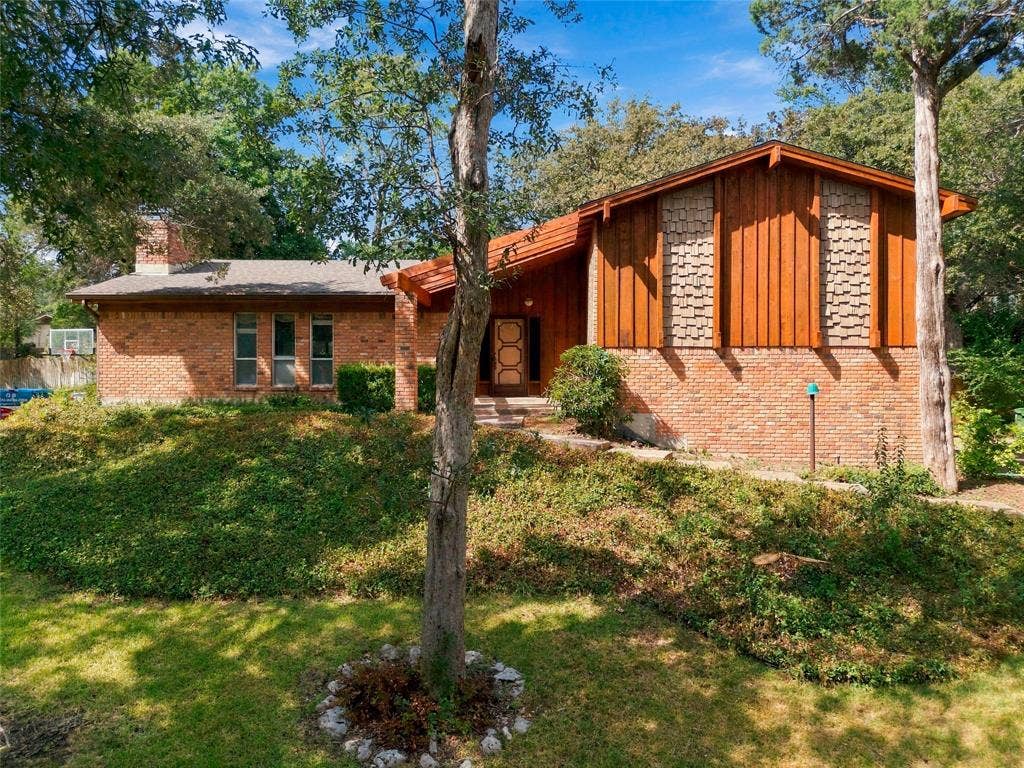 2624 Eldridge Lane, Waco, TX 76710