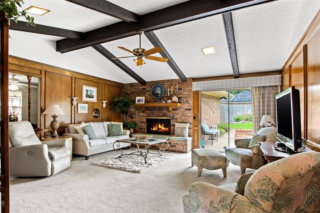 3301 Canterbury Drive, Plano, TX 75075 3301 Canterbury Drive, Plano, TX 75075
