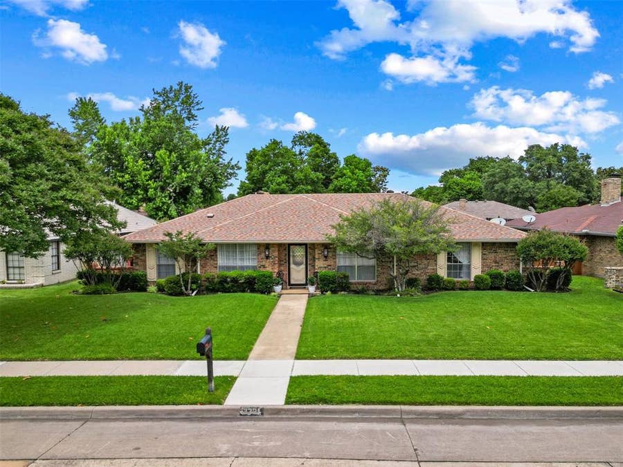 Property photo for 3301 Canterbury Drive, Plano, TX
