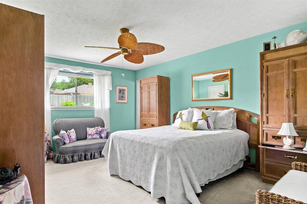 3301 Canterbury Drive, Plano, TX 75075 3301 Canterbury Drive, Plano, TX 75075