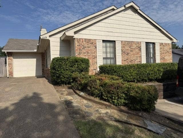Property photo for 3125 Grapevine Lane, Plano, TX