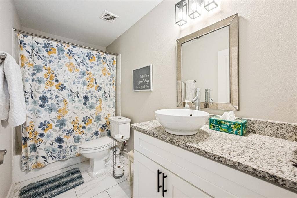 1520 Creekstone Court, Fort Worth, TX 76112 1520 Creekstone Court, Fort Worth, TX 76112