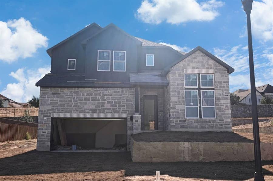 Property photo for 1641 Rolling Hieghts Lane, Fort Worth, TX