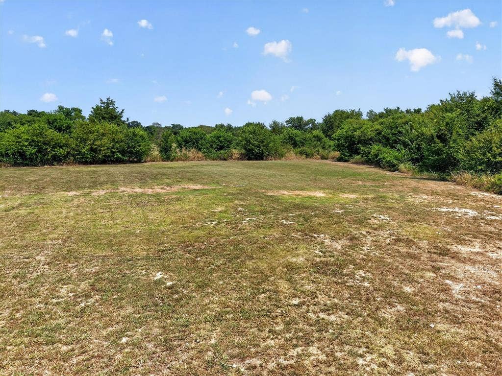 720 S Masters Drive, Dallas, TX 75217 720 S Masters Drive, Dallas, TX 75217