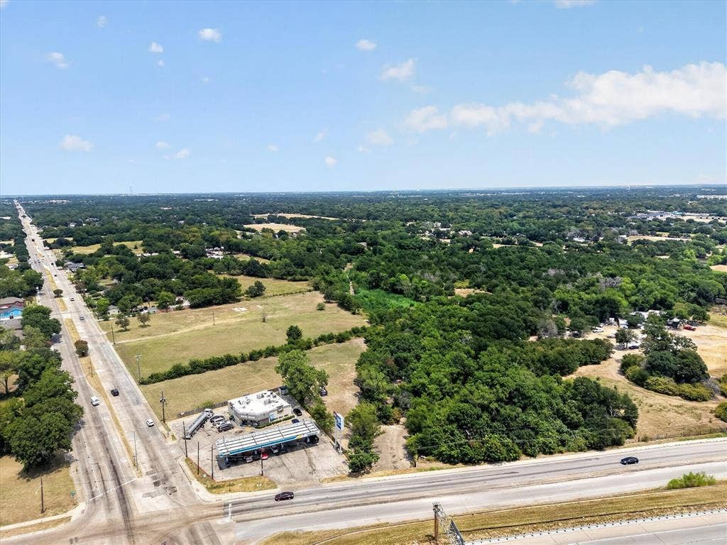 720 S Masters Drive, Dallas, TX 75217 720 S Masters Drive, Dallas, TX 75217