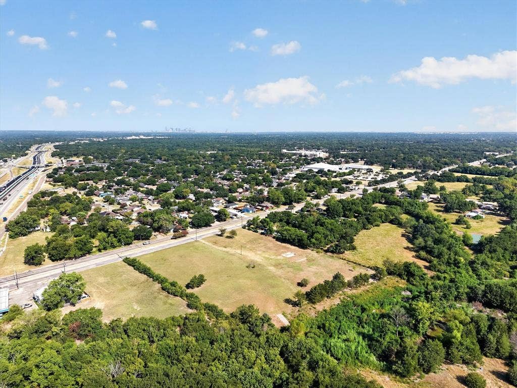 720 S Masters Drive, Dallas, TX 75217 720 S Masters Drive, Dallas, TX 75217
