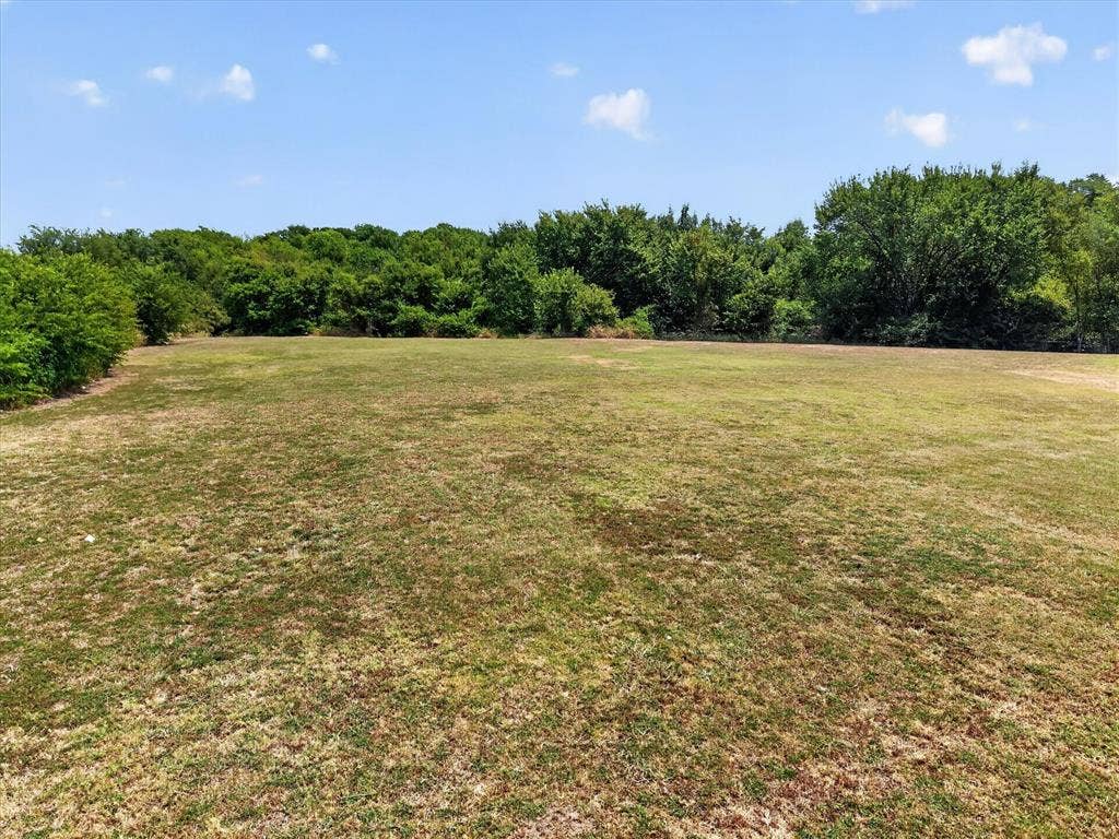 720 S Masters Drive, Dallas, TX 75217 720 S Masters Drive, Dallas, TX 75217