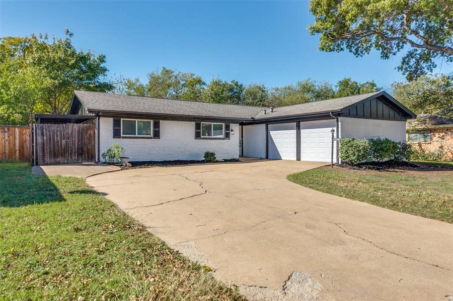 Property photo for 7012 Trimble Drive, Fort Worth, TX