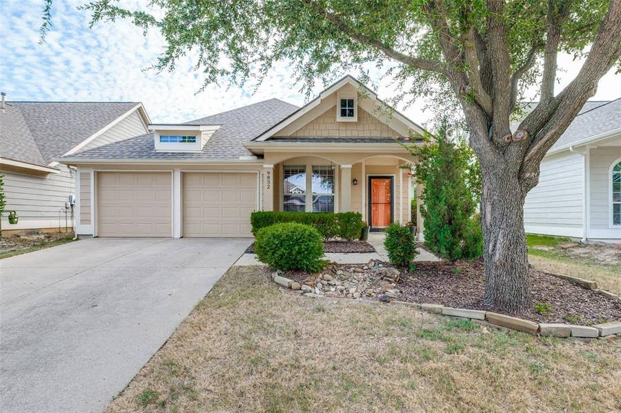 Property photo for 9832 Old Field Drive, McKinney, TX