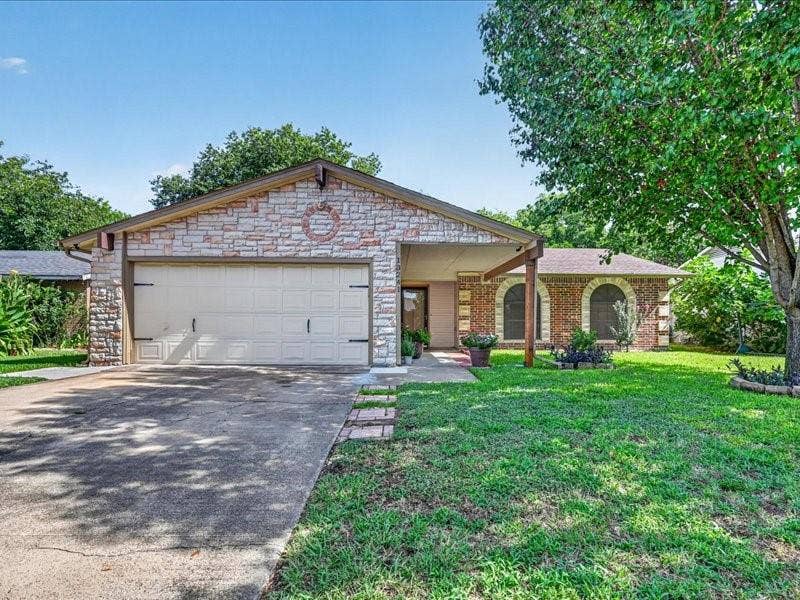 Property photo for 13241 Saratoga Lane, Balch Springs, TX
